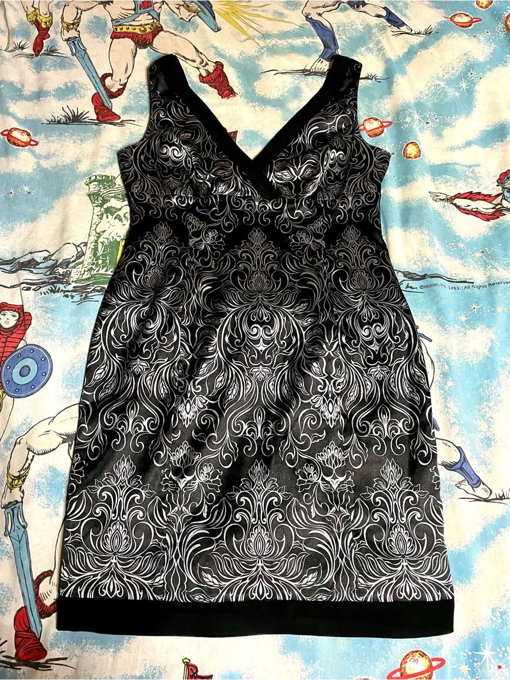 Vintage Jones Wear Black & Silver V-Neck Patterned Sheath Dress 14